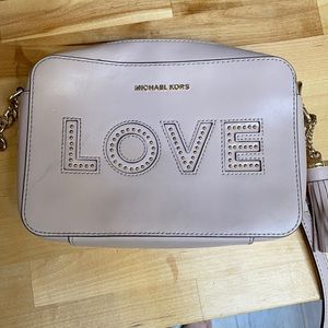 LOVE Michael Kors crossbody bag